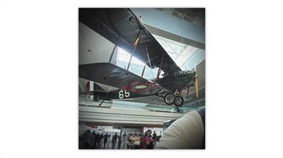 curtiss-jenny-airplane-denver-international-airport