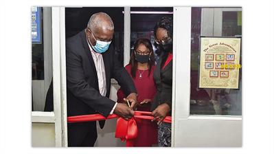 guyana-philatelic-library-ribbon-cutting