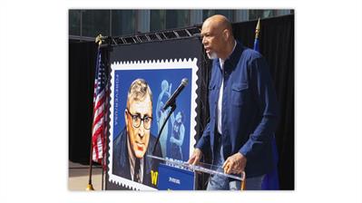 kareem-abdul-jabbar-john-wooden-stamp-first-day-ceremony