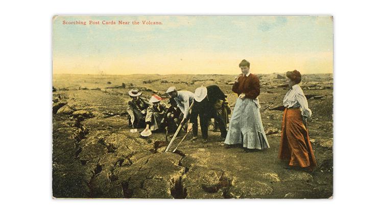 kilauea-crater-hawaii-hot-lava-cracks-1912-postcard