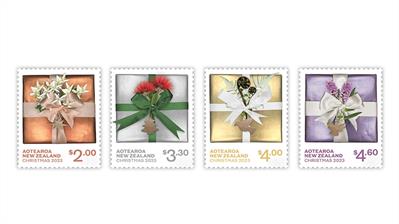 new-zealand-2023-christmas-stamps-wrapped-gifts