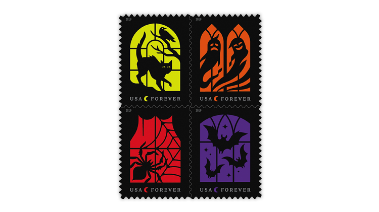 united-states-2019-spooky-scenes-stamps